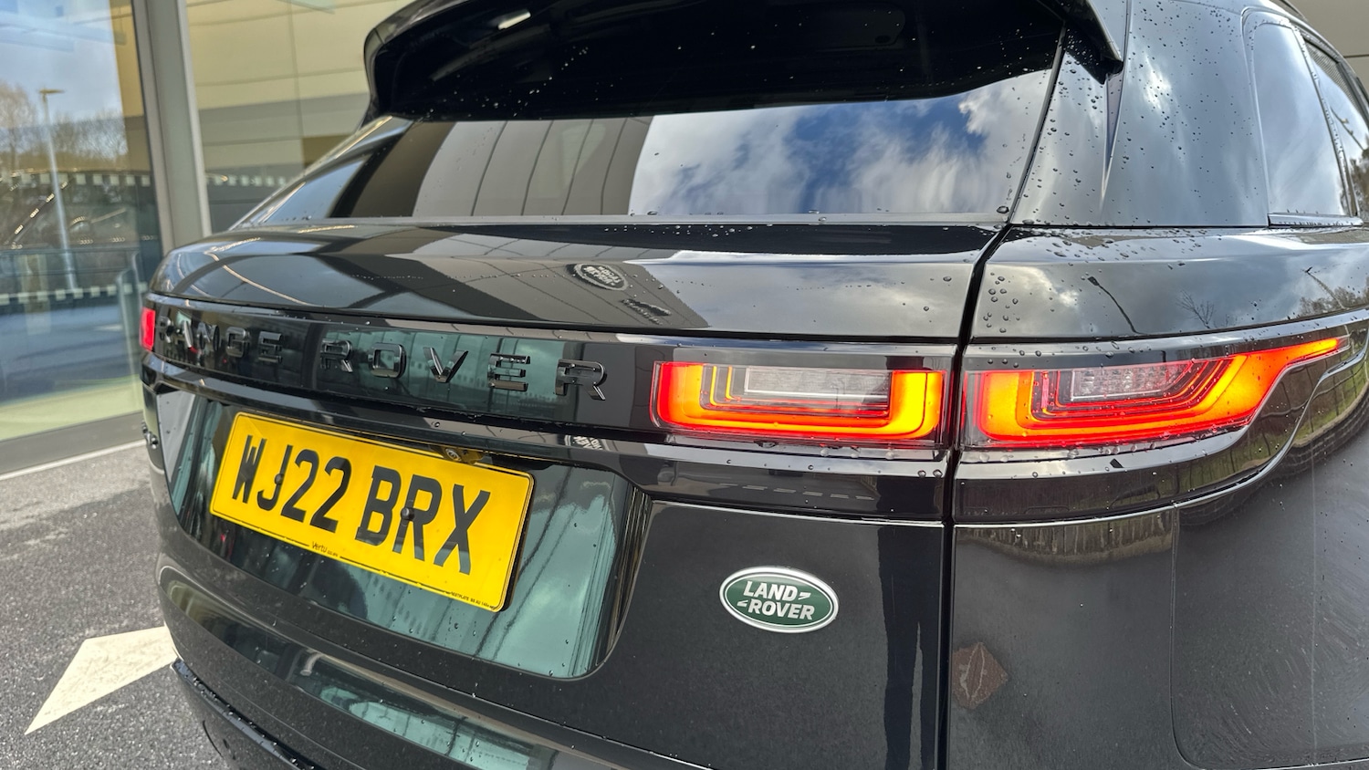 Used Land Rover Range Rover Velar 2022 for sale - 77651023: Photo 32