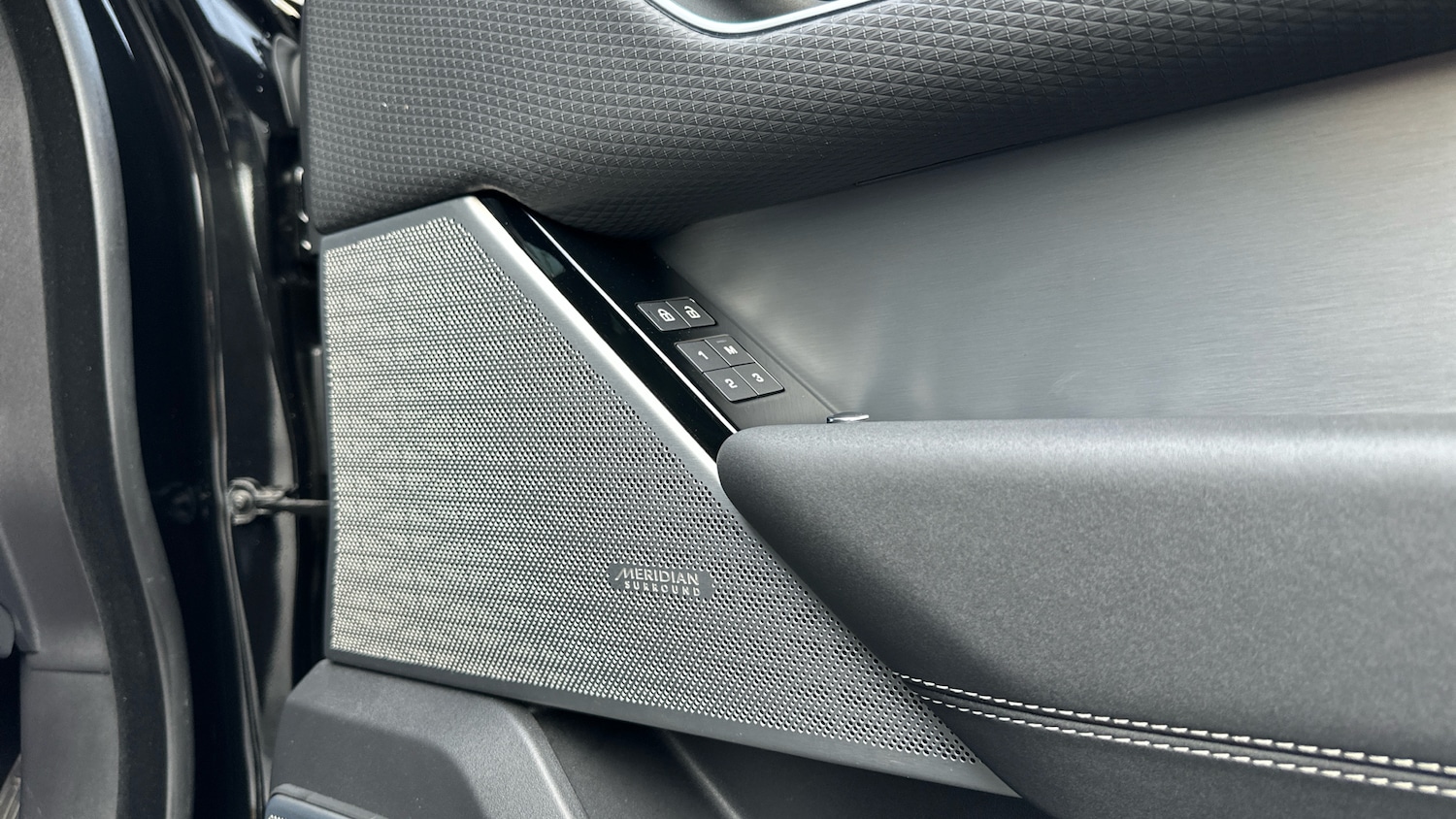 Used Land Rover Range Rover Velar 2022 for sale - 77651023: Photo 41