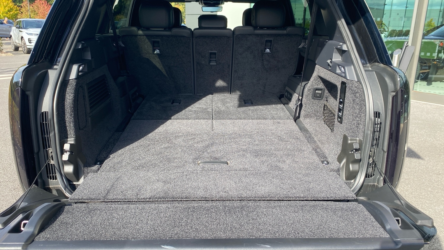 Used Land Rover Range Rover 2025 for sale - 76220679: Photo 10