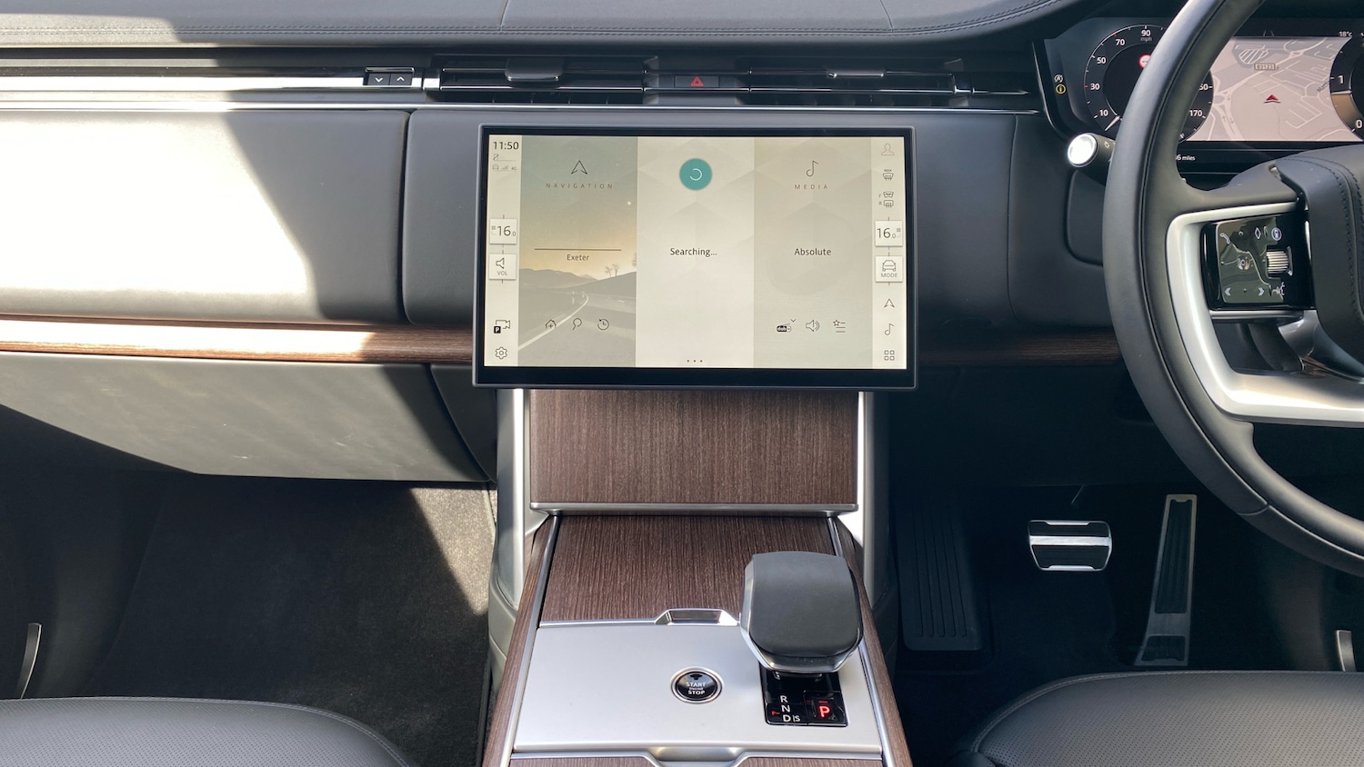 Used Land Rover Range Rover 2025 for sale - 76220679: Photo 14