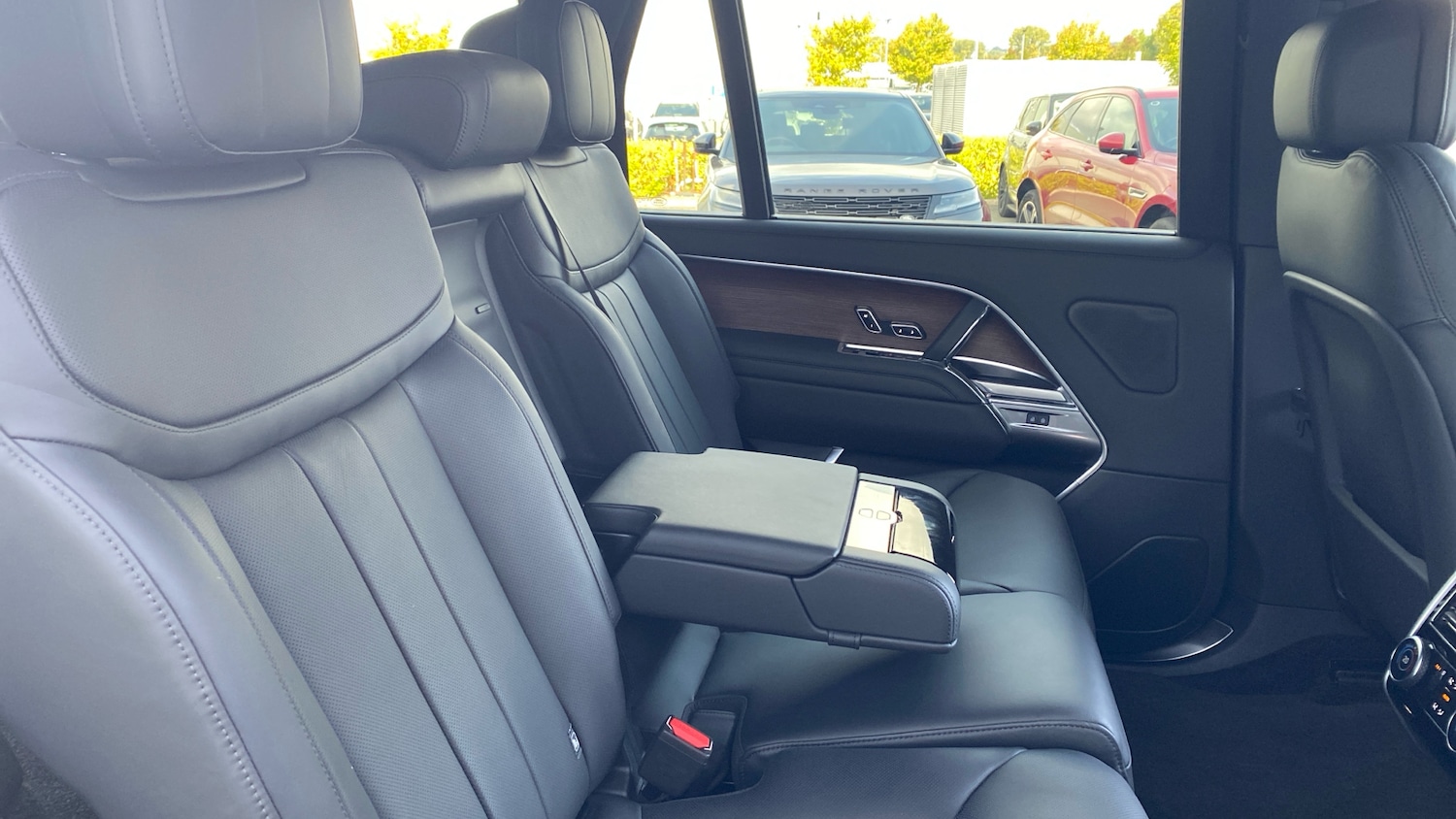 Used Land Rover Range Rover 2025 for sale - 76220679: Photo 24