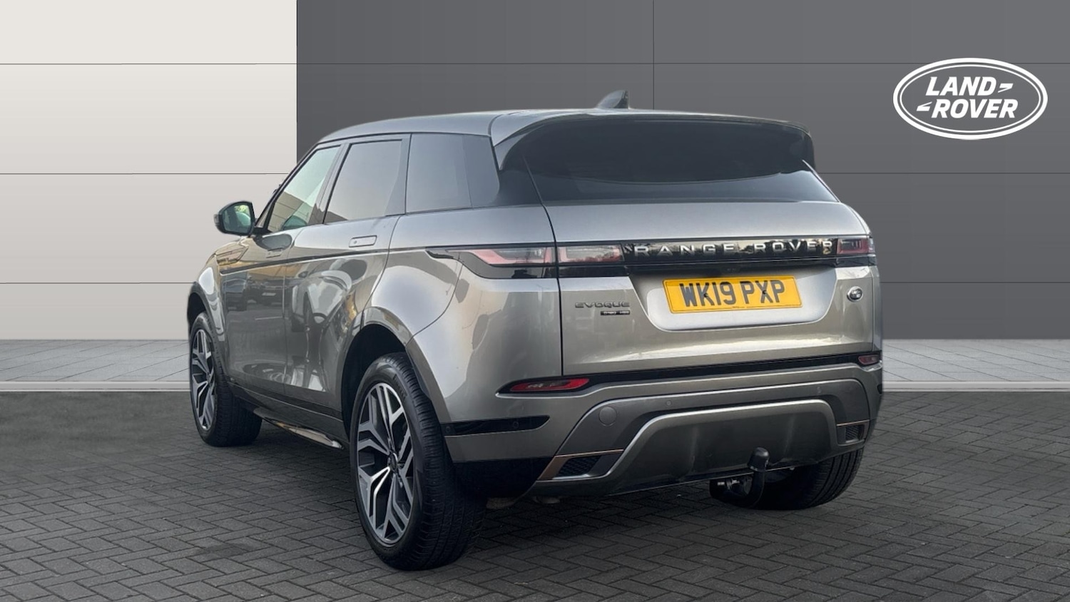 Used Land Rover Range Rover Evoque 2019 for sale - 76830529: Photo 2