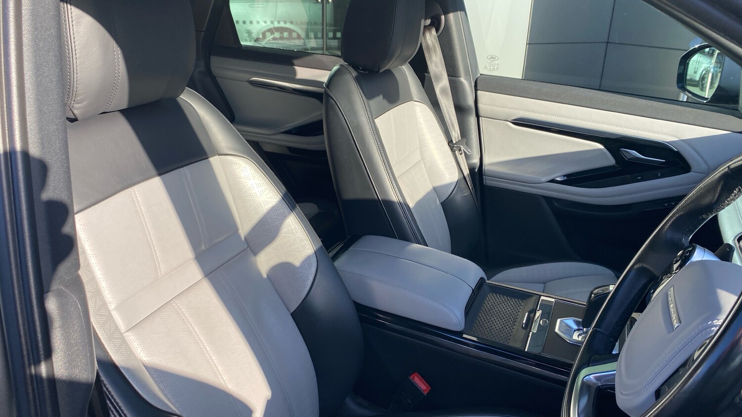 Used Land Rover Range Rover Evoque 2019 for sale - 76830529: Photo 30