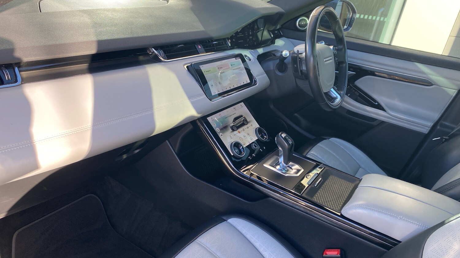 Used Land Rover Range Rover Evoque 2019 for sale - 76830529: Photo 40