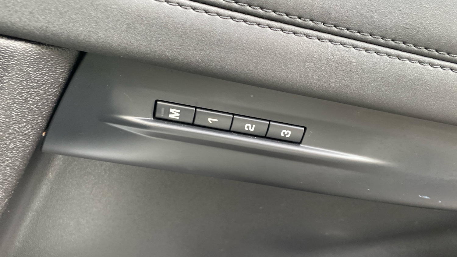 Used Land Rover Range Rover Evoque 2021 for sale - 77046538: Photo 30