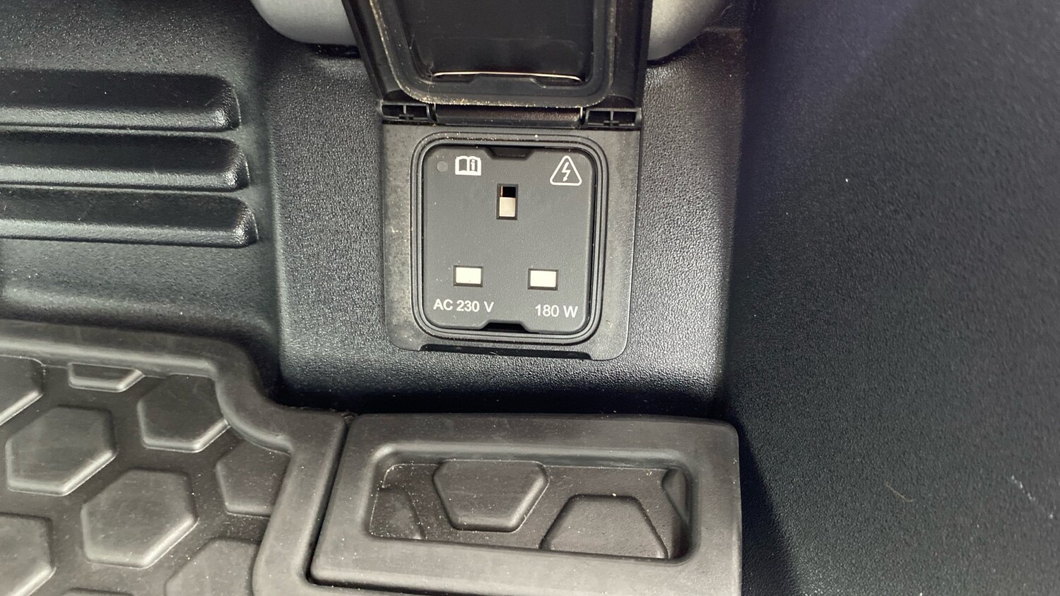 Vehicle 29