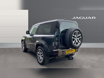 Used Land Rover Defender 2021 for sale - 75358399: Photo