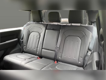 Used Land Rover Defender 2021 for sale - 75358399: Photo
