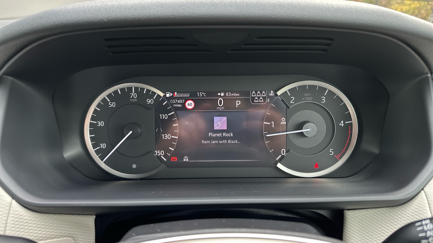 Used Land Rover Discovery 2022 for sale - 76467887: Photo 16