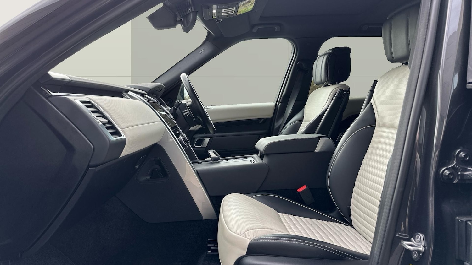 Used Land Rover Discovery 2022 for sale - 76467887: Photo 3