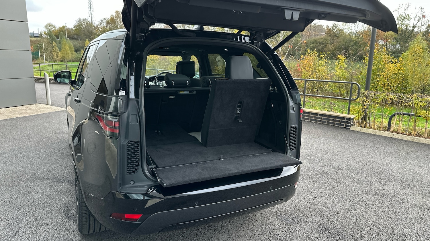 Used Land Rover Discovery 2022 for sale - 76467887: Photo 60