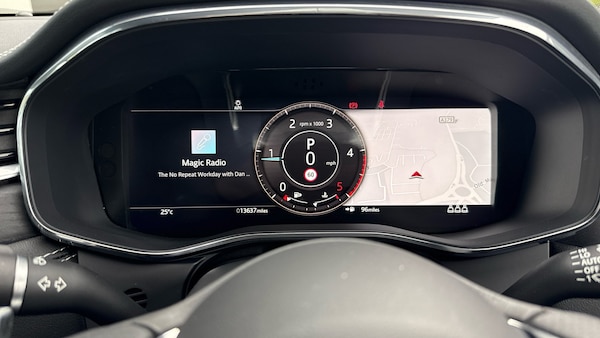 Used Jaguar XF 2023 for sale - 75527023: Photo 31