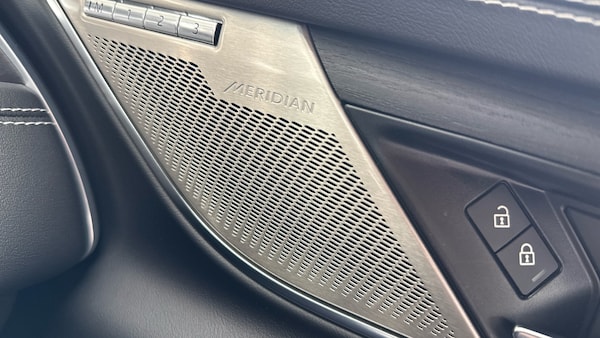 Used Jaguar XF 2023 for sale - 75527023: Photo 47