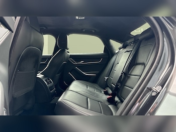 Used Jaguar XF 2023 for sale - 75527023: Photo