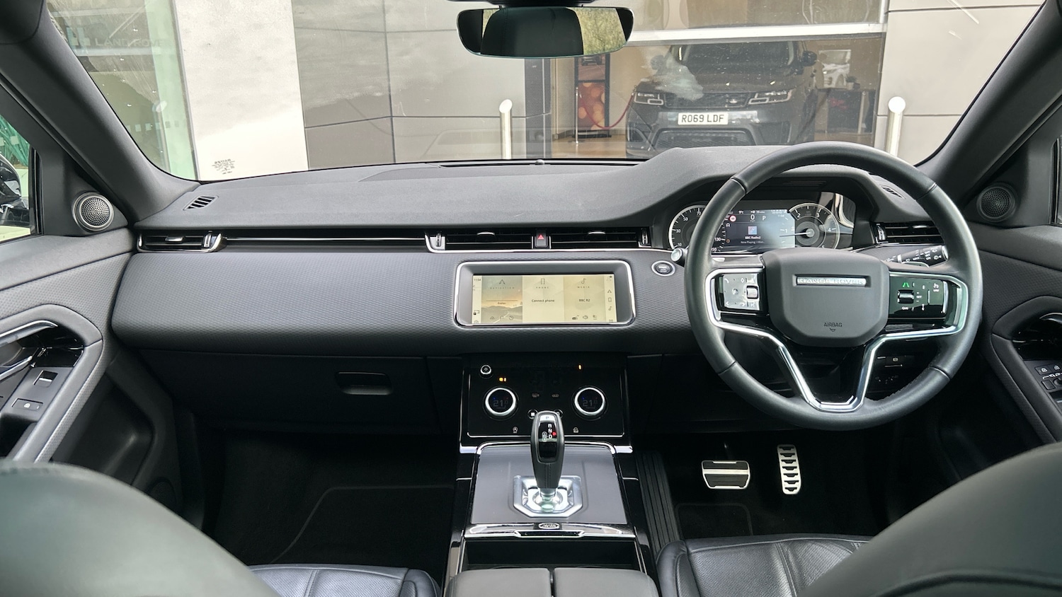 Used Land Rover Range Rover Evoque 2022 for sale - 77329071: Photo 9