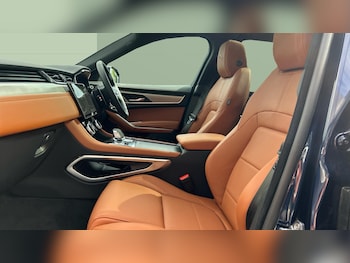 Used Jaguar F-Pace 2024 for sale - 78499096: Photo