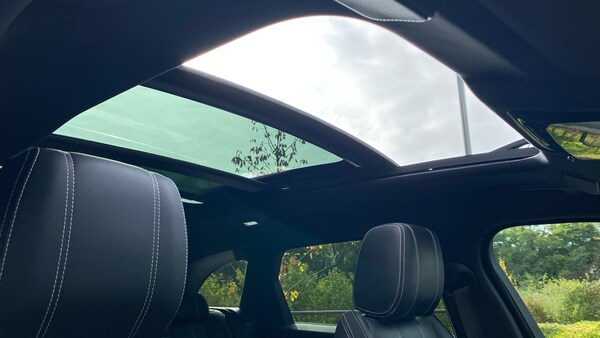 Used Land Rover Range Rover Velar 2021 for sale - 76194755: Photo 32