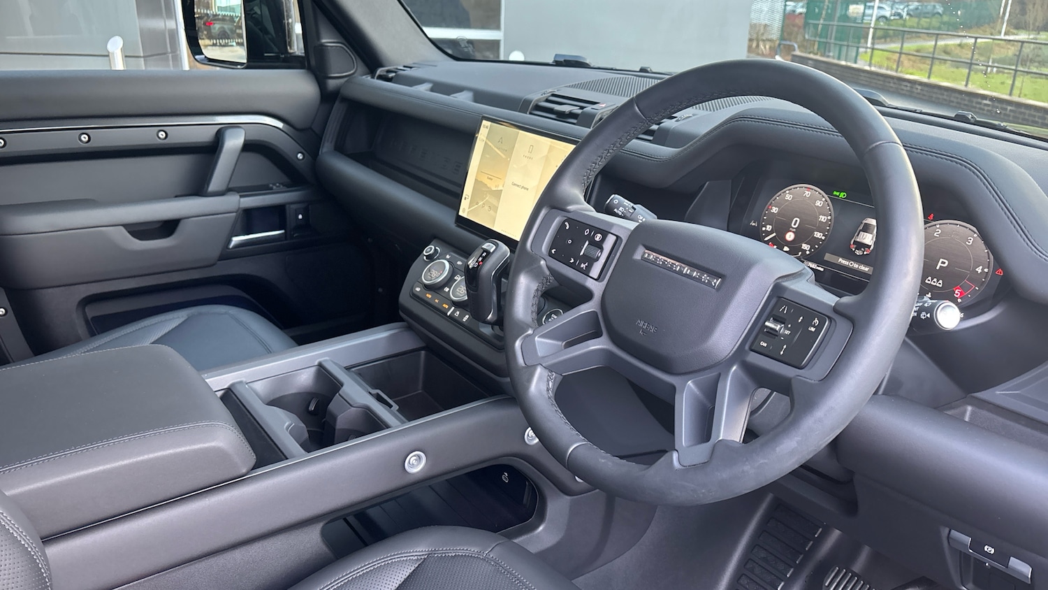 Used Land Rover Defender 2025 for sale - 77380593: Photo 26