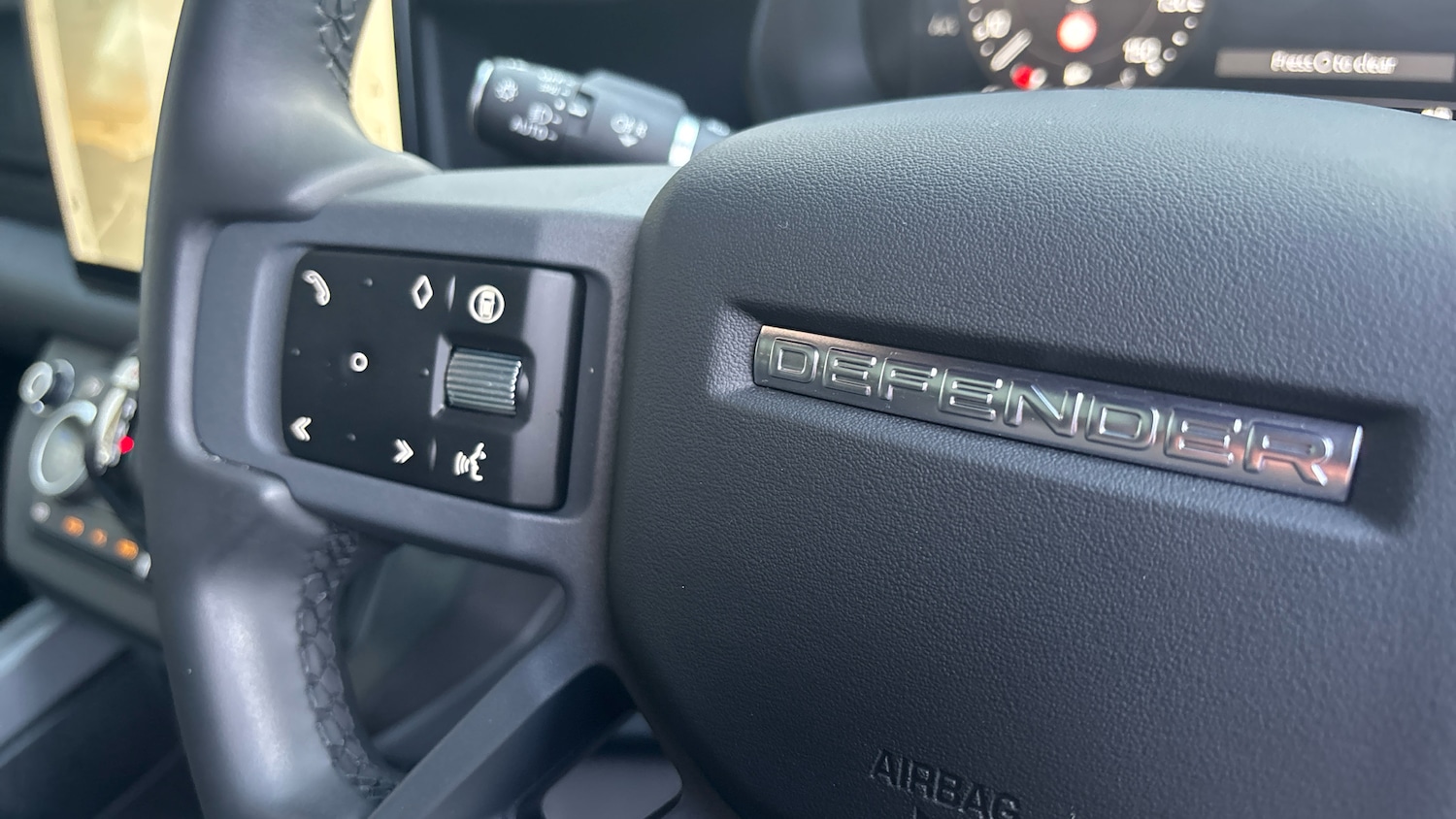 Used Land Rover Defender 2025 for sale - 77380593: Photo 29