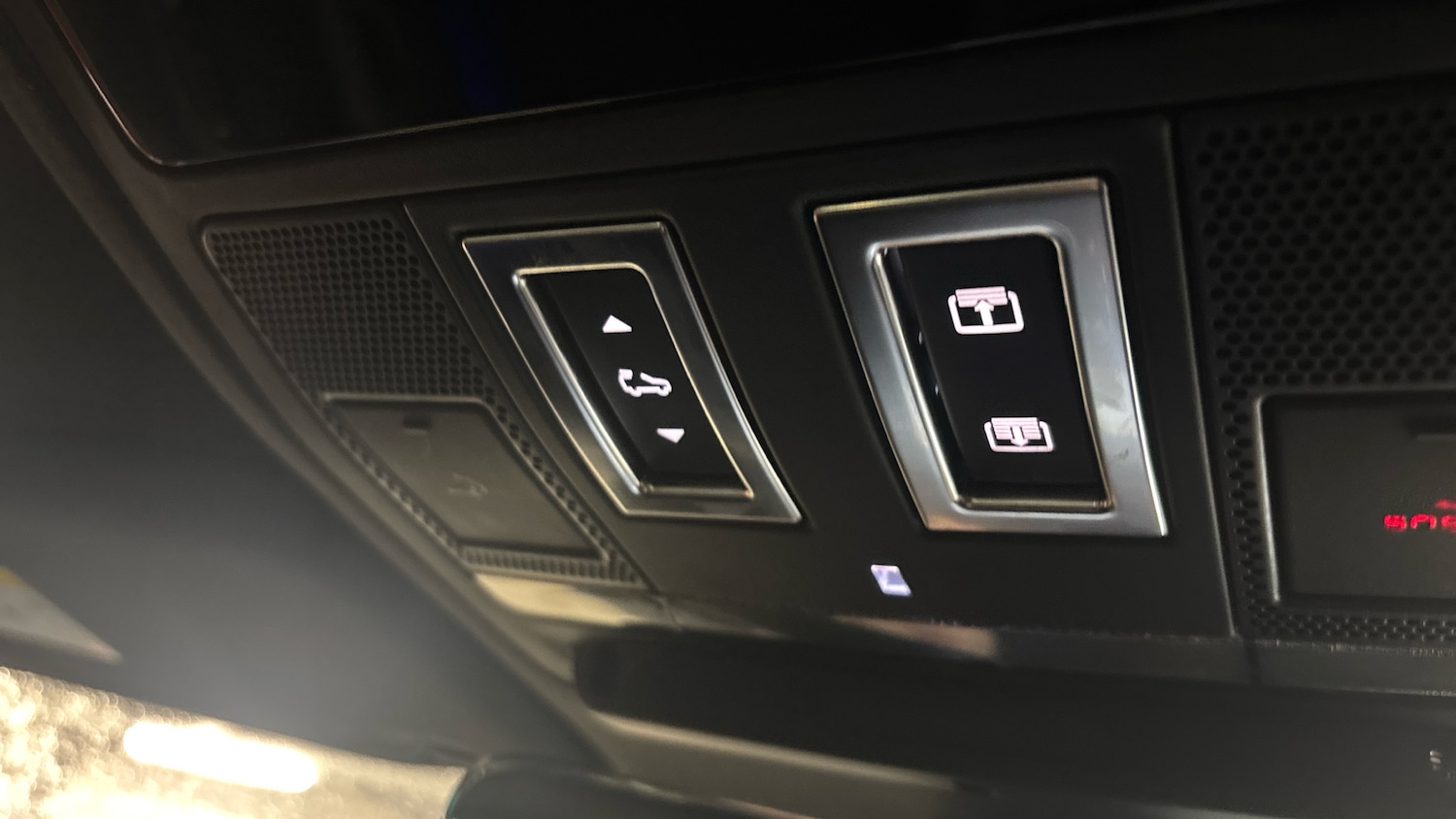 Used Land Rover Defender 2025 for sale - 77380593: Photo 48