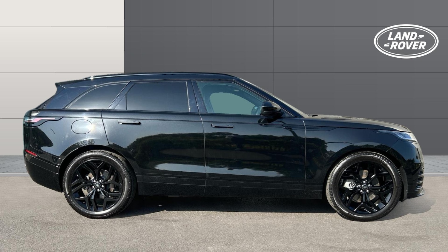 Used Land Rover Range Rover Velar 2024 for sale - 76184274: Photo 5
