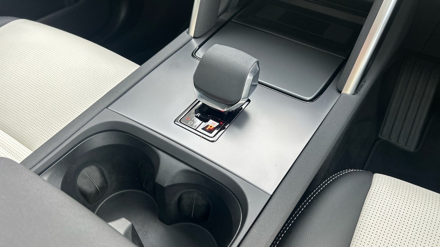 Used Land Rover Discovery Sport 2025 for sale - 77046552: Photo 13