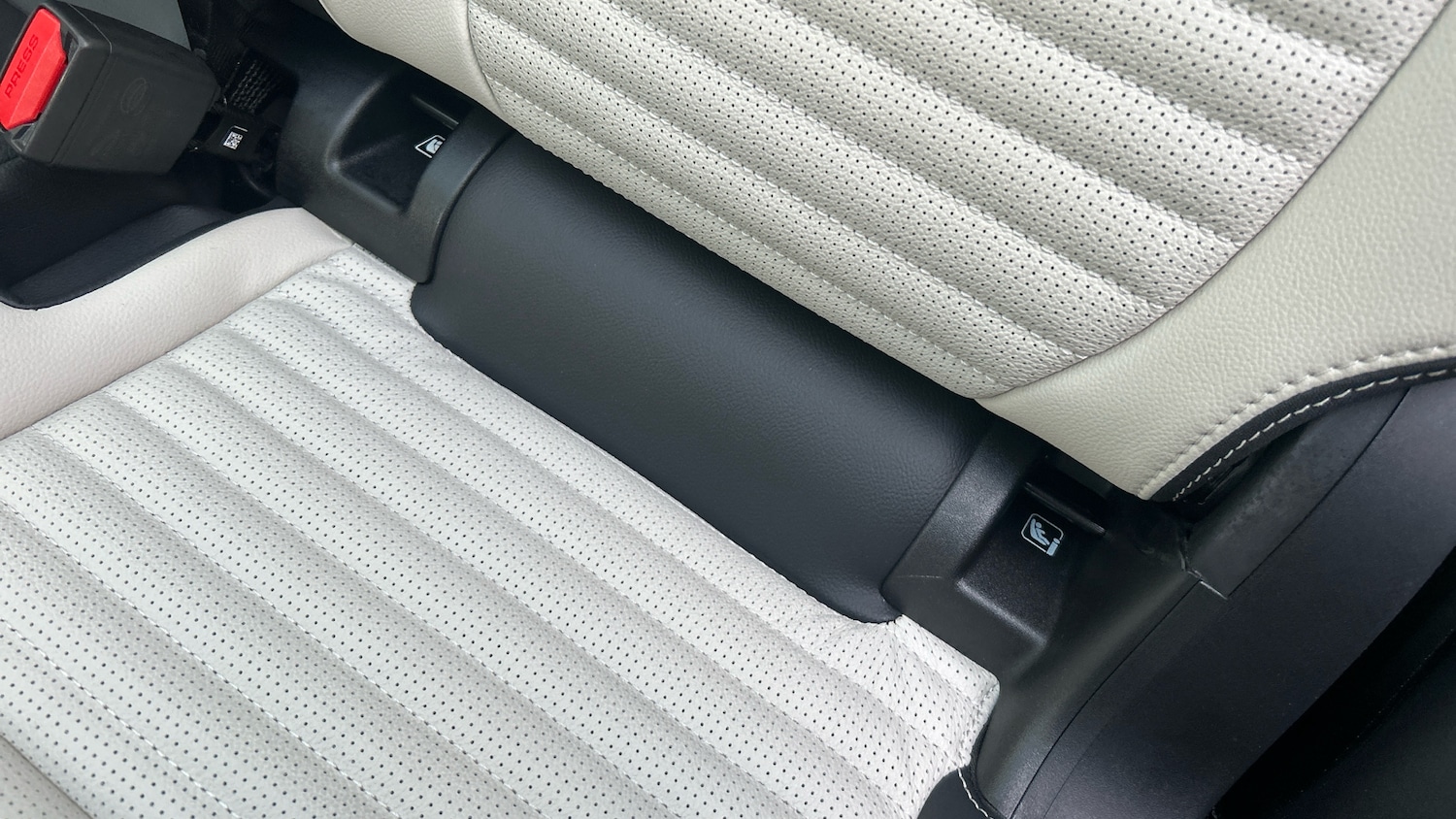 Used Land Rover Discovery Sport 2025 for sale - 77046552: Photo 39