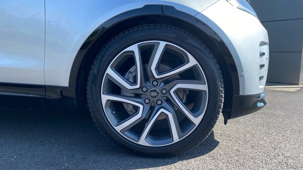 Used Land Rover Discovery 2022 for sale - 75694549: Photo 8