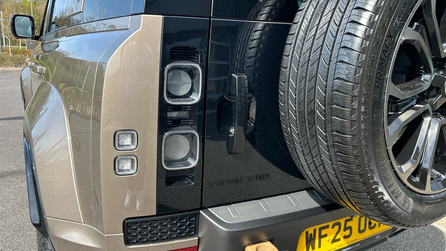 Used Land Rover Defender 2025 for sale - 75982318: Photo 19