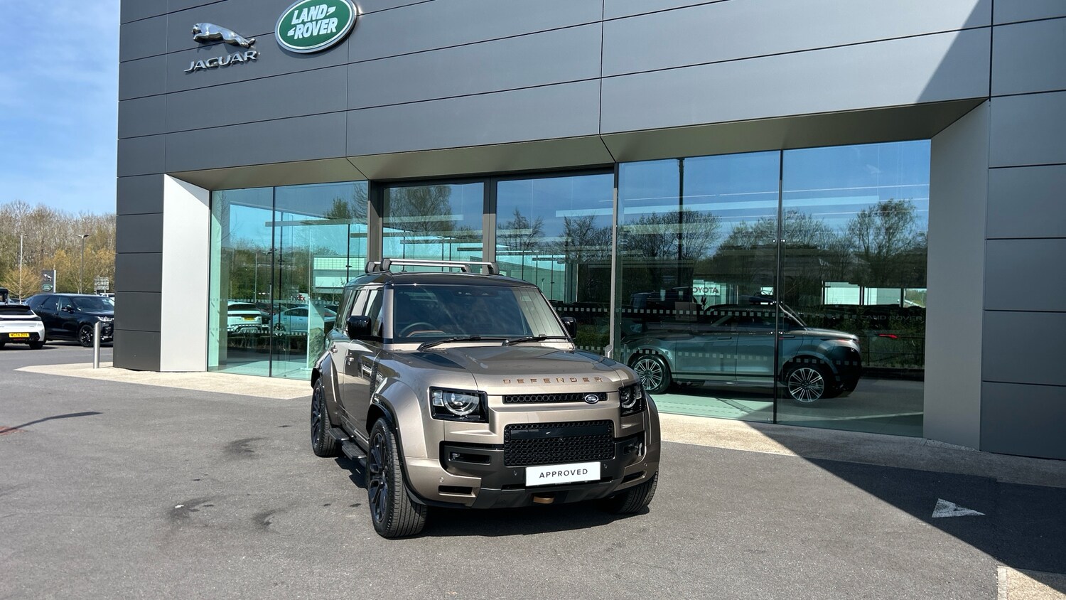 Used Land Rover Defender 2025 for sale - 75982318: Photo 41