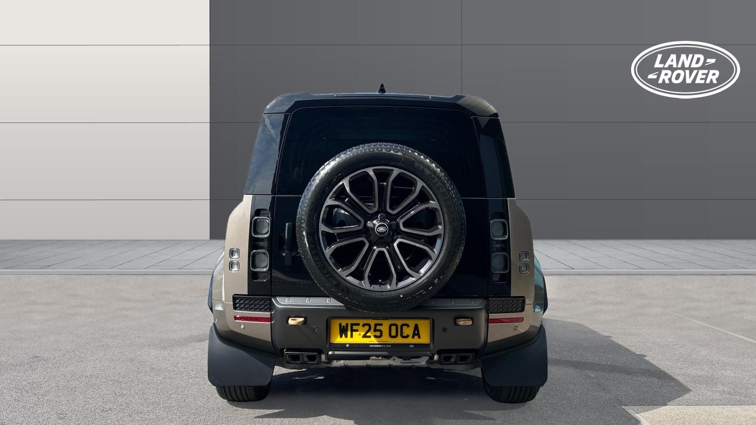 Used Land Rover Defender 2025 for sale - 75982318: Photo 6