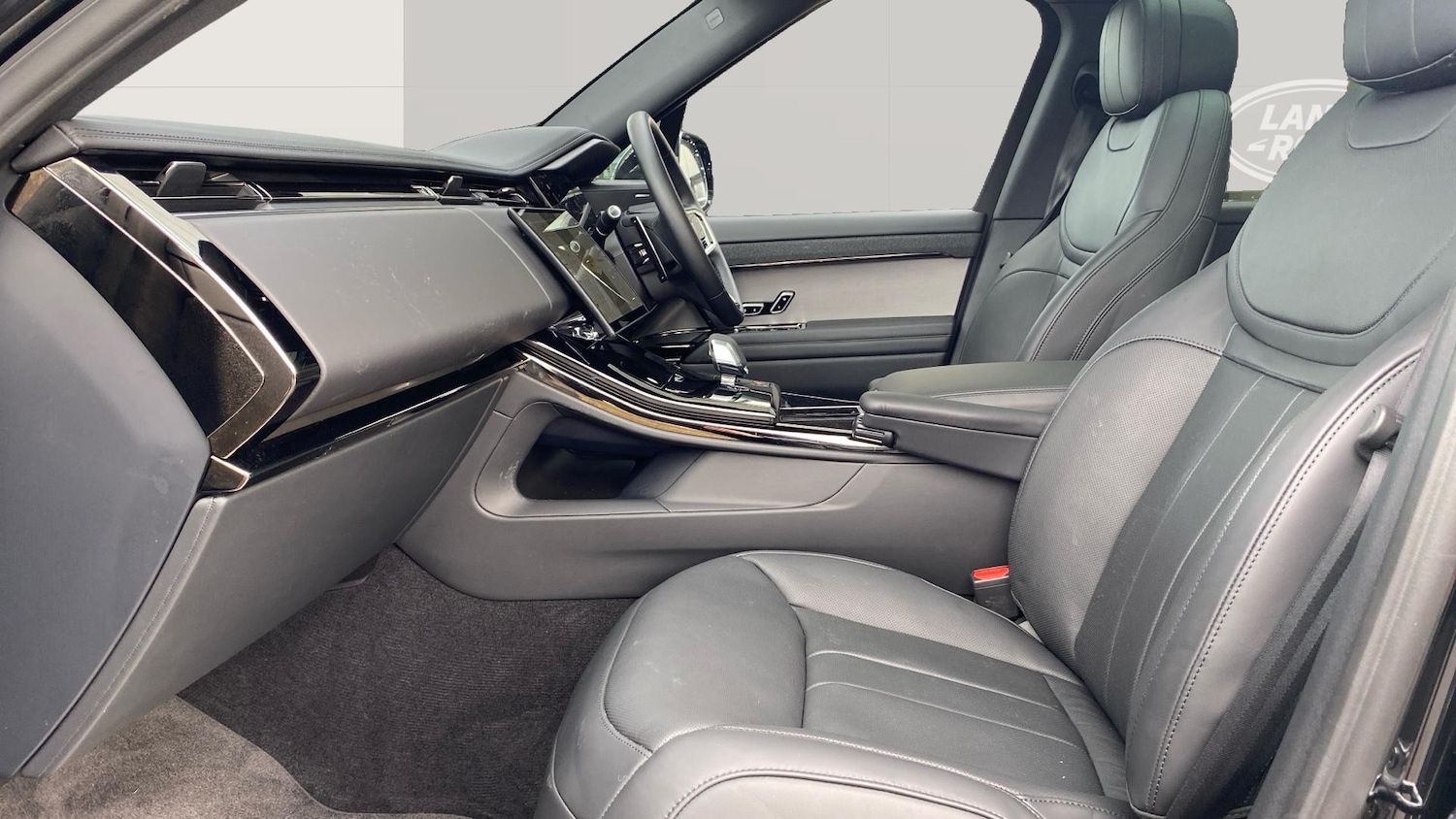 Used Land Rover Range Rover Sport 2025 for sale - 77531757: Photo 3