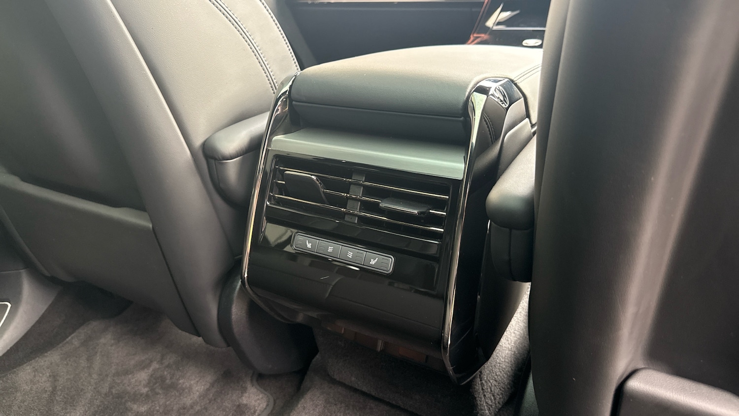 Used Land Rover Range Rover Sport 2024 for sale - 77515342: Photo 18