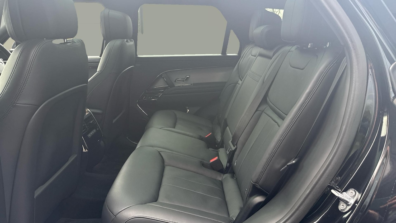 Used Land Rover Range Rover Sport 2024 for sale - 77515342: Photo 4