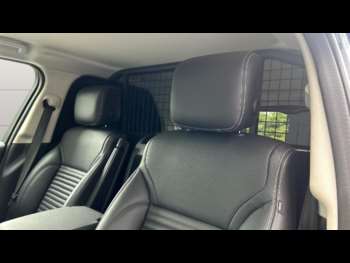Used Land Rover Discovery 2024 for sale - 75250242: Photo