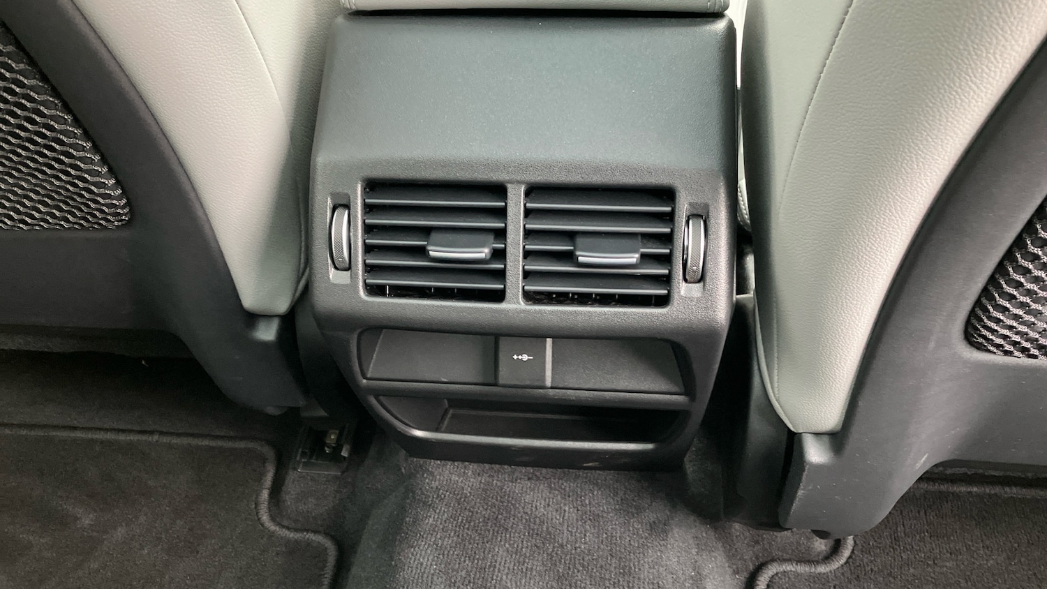 Used Jaguar E-Pace 2022 for sale - 77763349: Photo 38