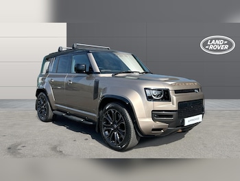 Land Rover - Defender