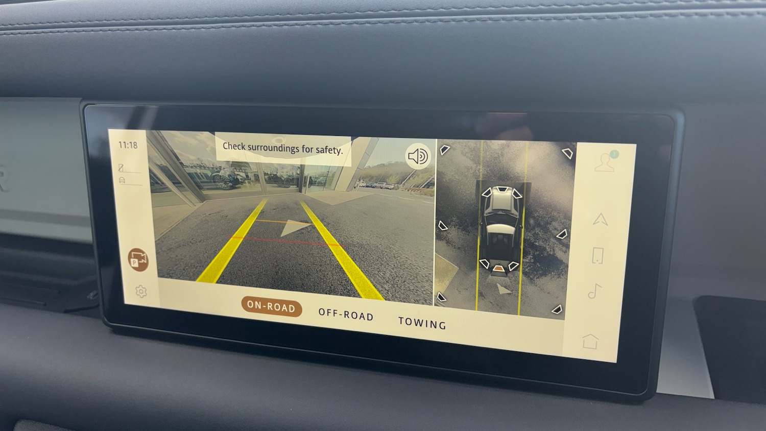 Used Land Rover Defender 2023 for sale - 77716043: Photo 12