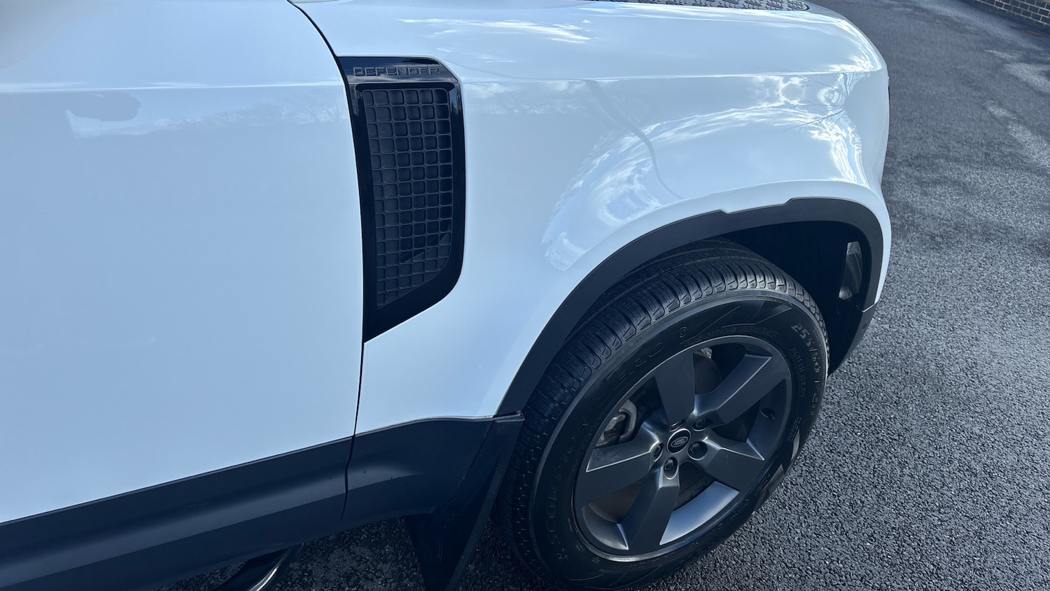 Used Land Rover Defender 2023 for sale - 77716043: Photo 21