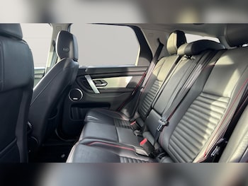 Used Land Rover Discovery Sport 2022 for sale - 76945788: Photo