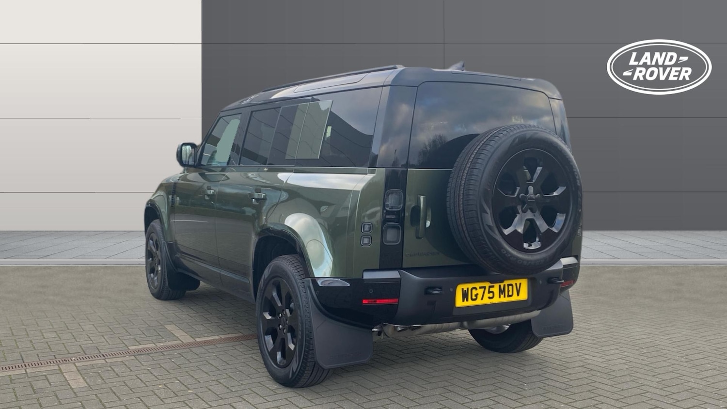 Used Land Rover Defender 2025 for sale - 77078975: Photo 2