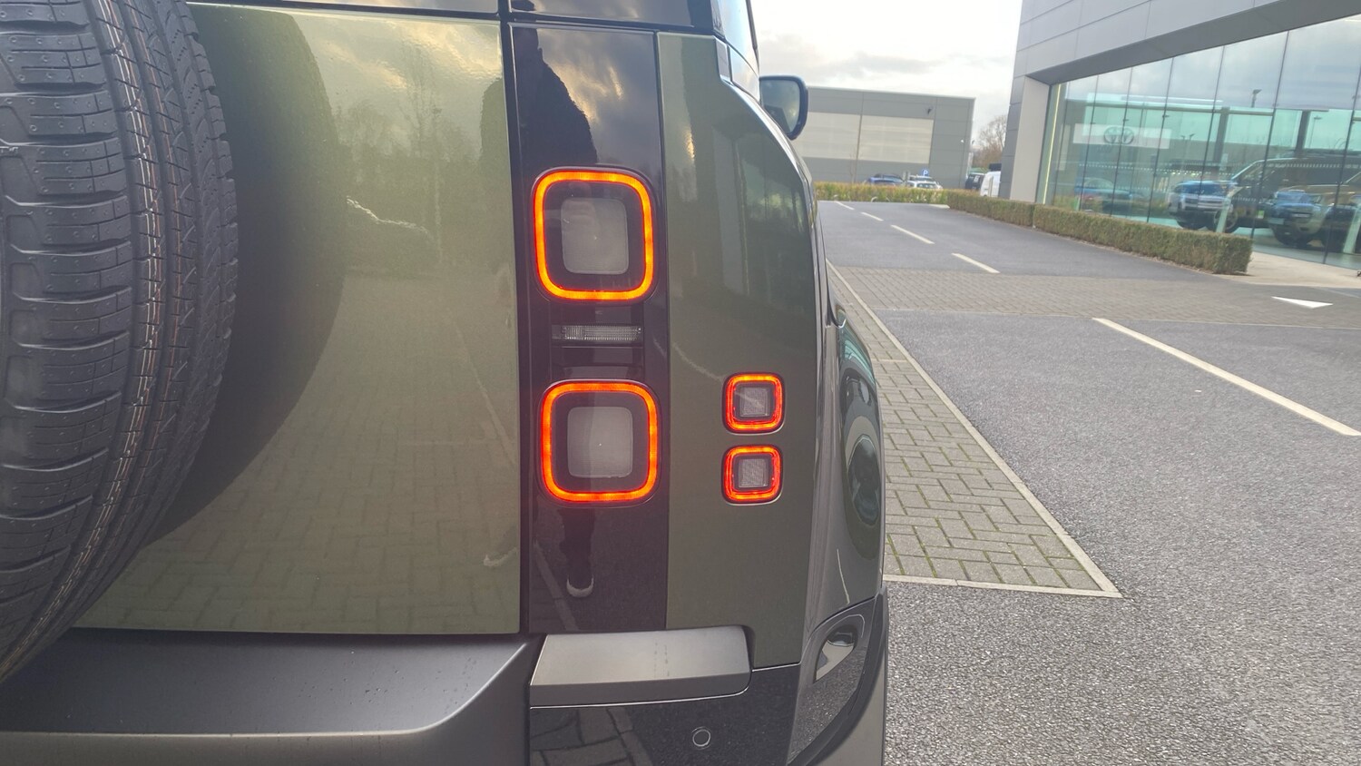 Used Land Rover Defender 2025 for sale - 77078975: Photo 35