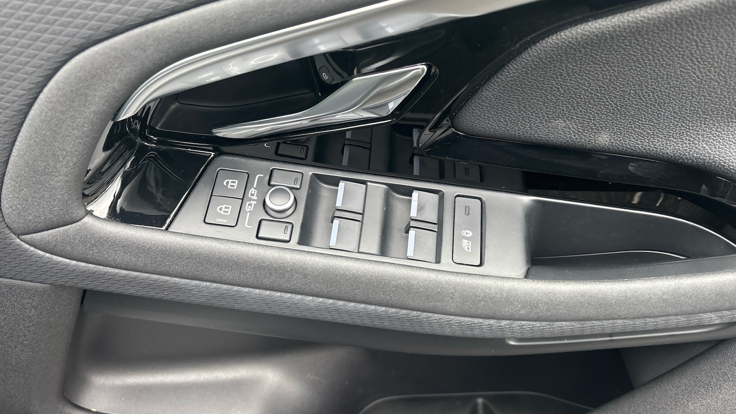 Used Land Rover Range Rover Evoque 2022 for sale - 77354216: Photo 27