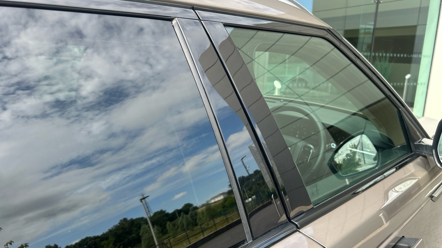 Used Land Rover Range Rover Velar 2019 for sale - 76881533: Photo 28