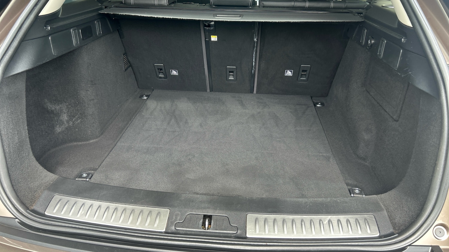 Used Land Rover Range Rover Velar 2019 for sale - 76881533: Photo 35