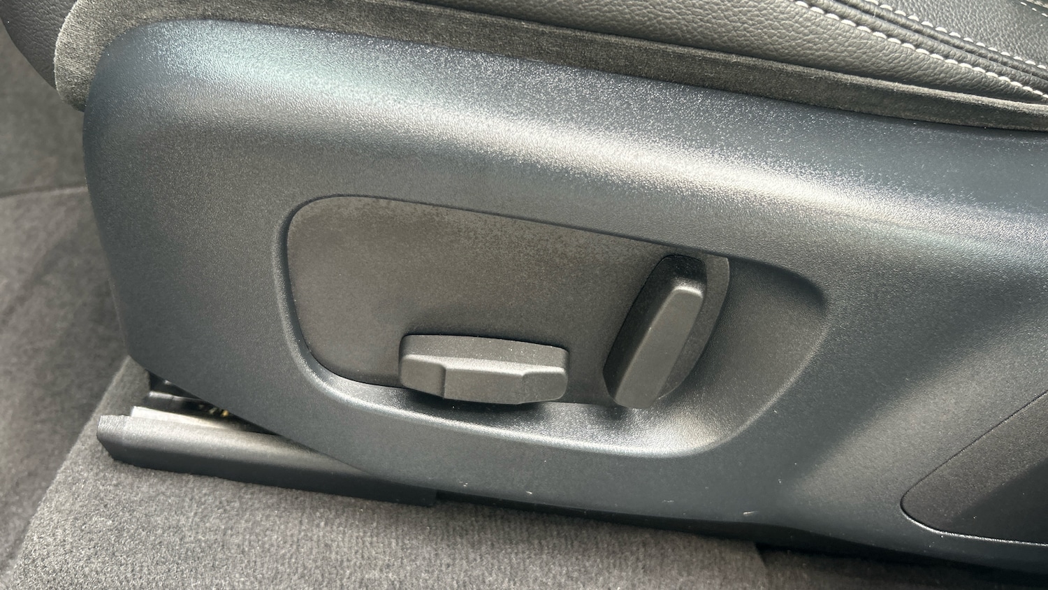 Used Land Rover Range Rover Velar 2019 for sale - 76881533: Photo 47