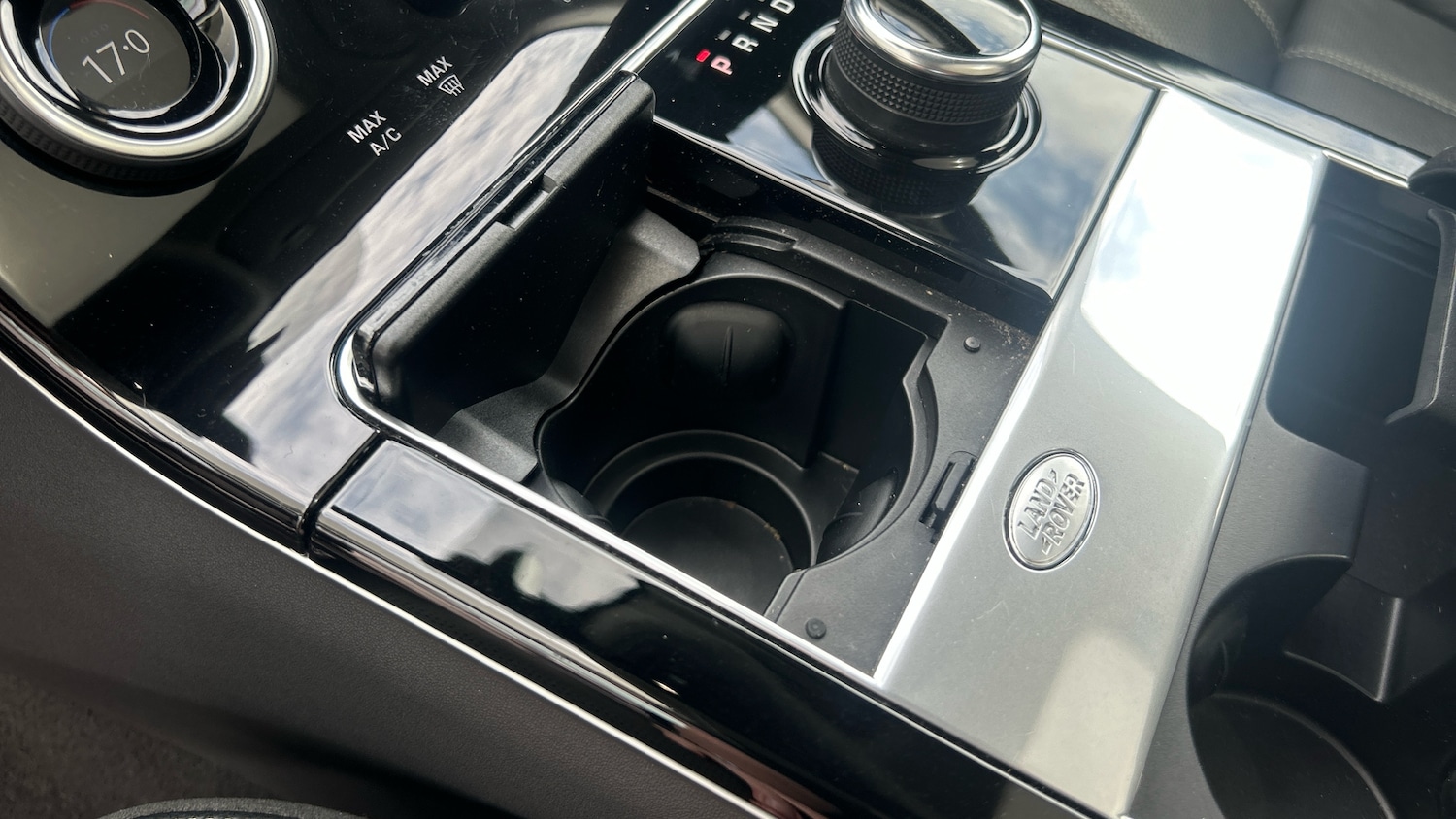 Used Land Rover Range Rover Velar 2019 for sale - 76881533: Photo 50