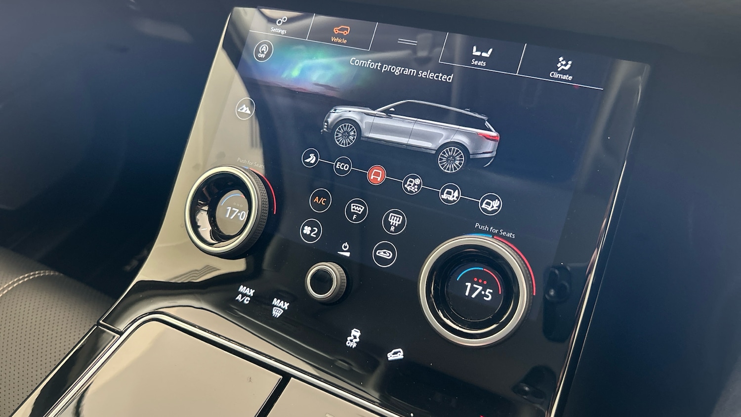 Used Land Rover Range Rover Velar 2019 for sale - 76881533: Photo 65