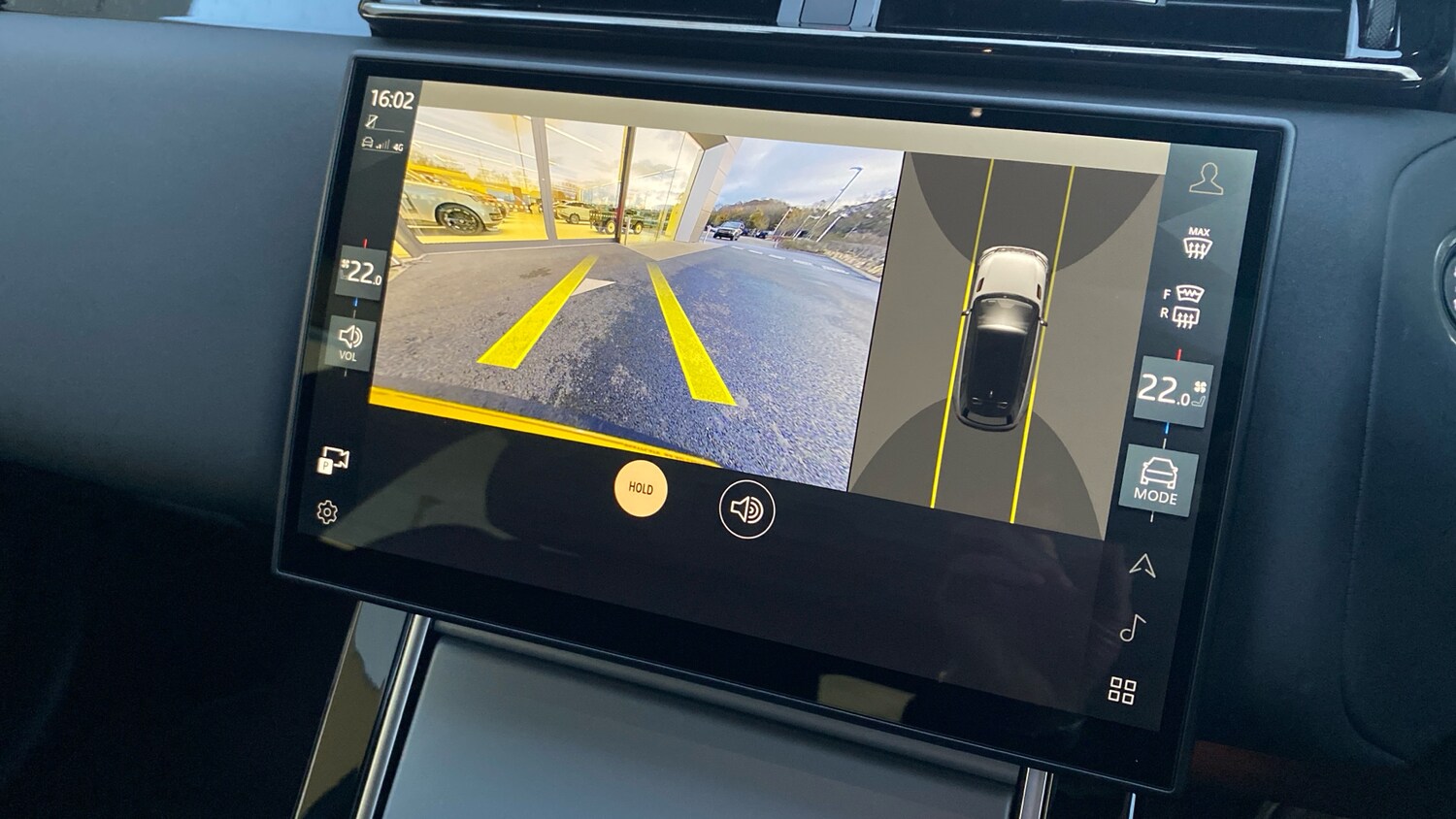 Used Land Rover Range Rover Velar 2025 for sale - 76831531: Photo 12