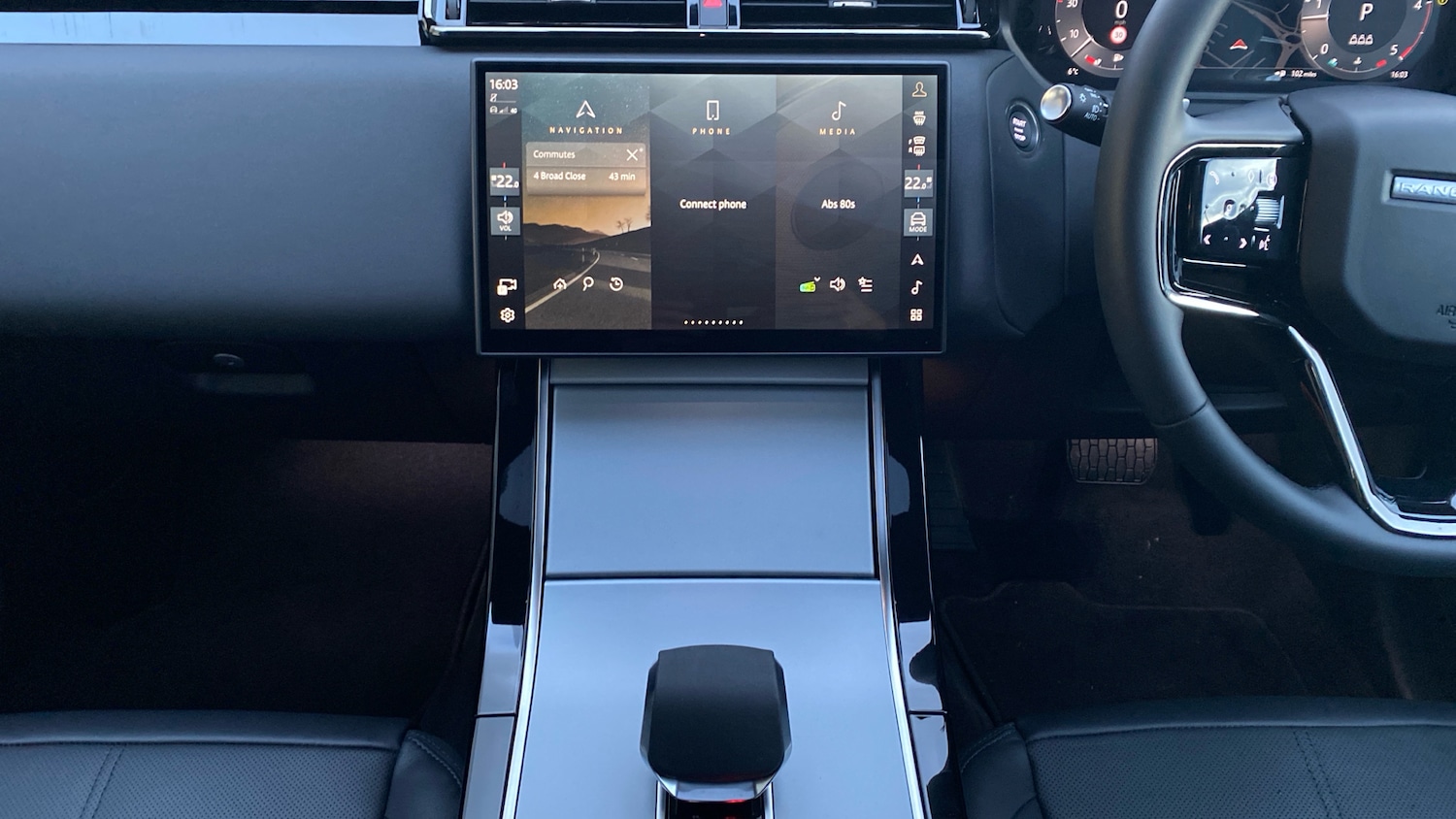 Used Land Rover Range Rover Velar 2025 for sale - 76831531: Photo 14